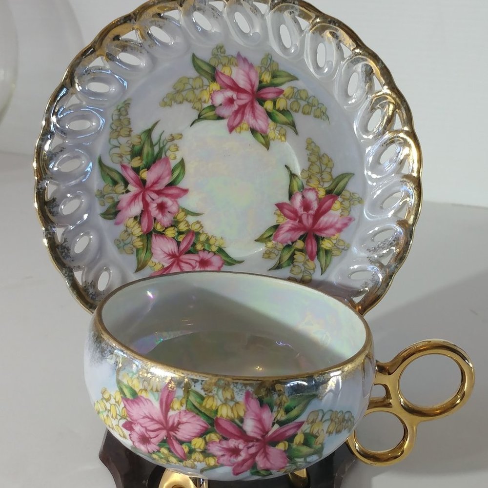Vintage  L&M Royal Halsey cup and saucer